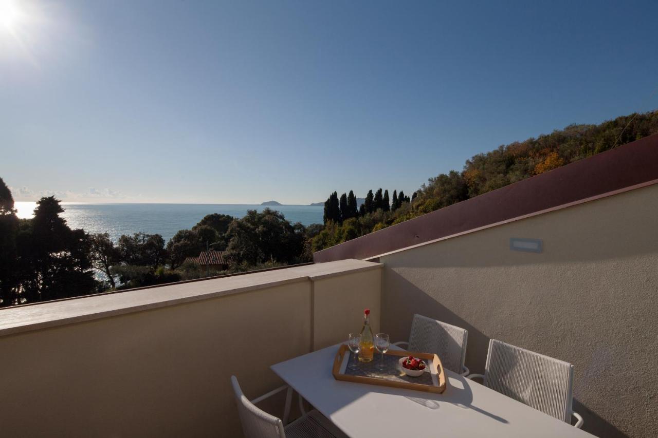 Terrazza Blue Line Lägenhet Tellaro Exteriör bild
